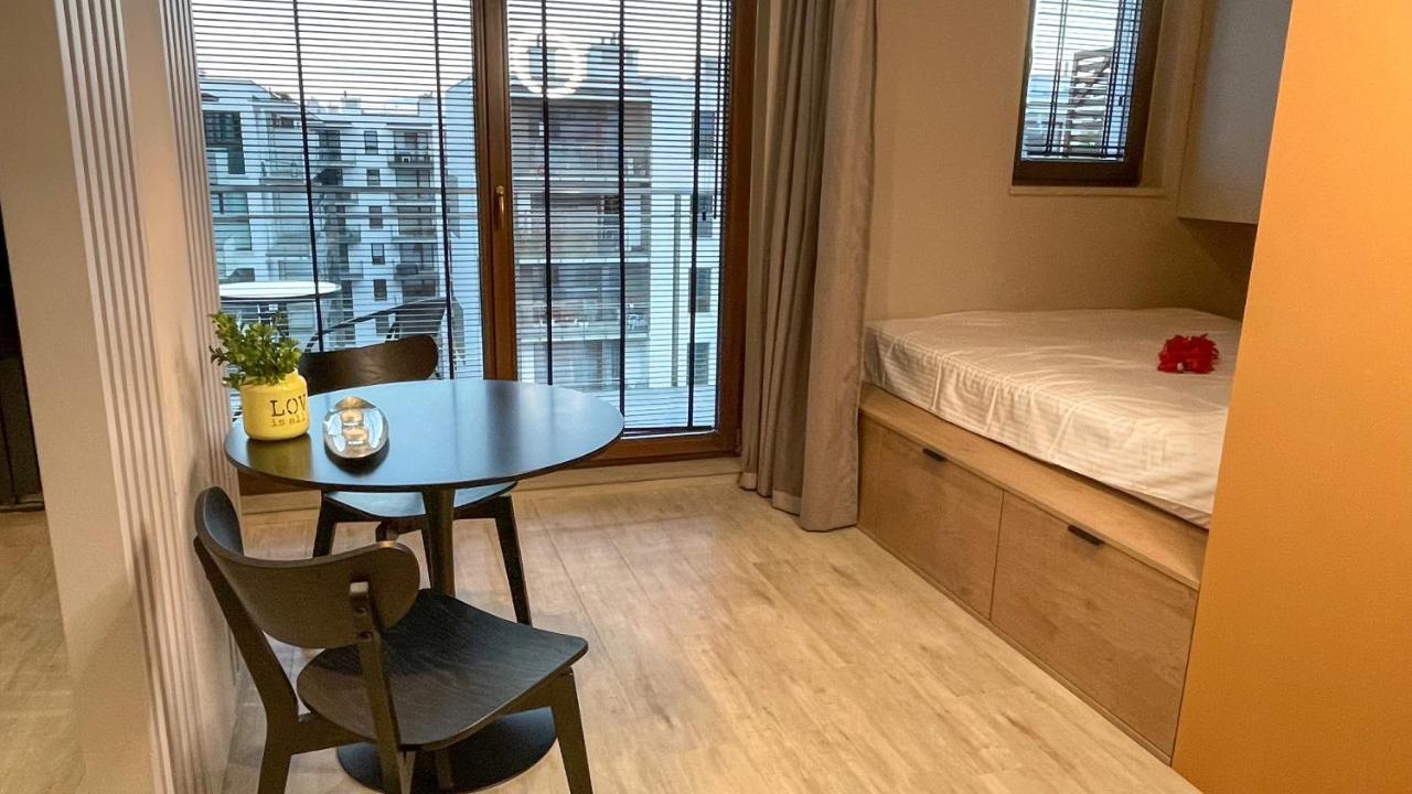 Comfortable 1-Room Apartment Close To The Center Βαρσοβία Εξωτερικό φωτογραφία